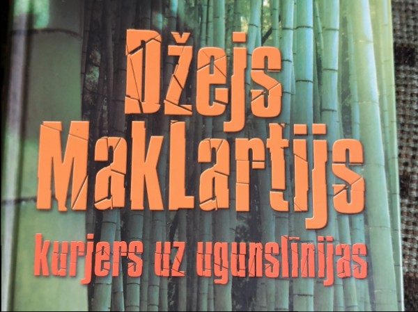 Kurjers uz ugunslīnijas