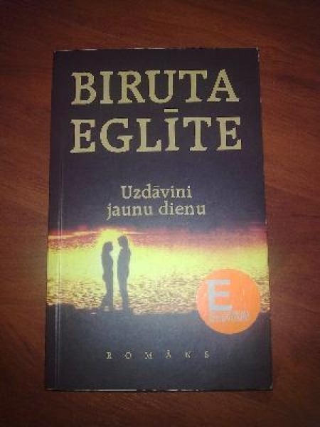 Uzdāvini jaunu dienu 