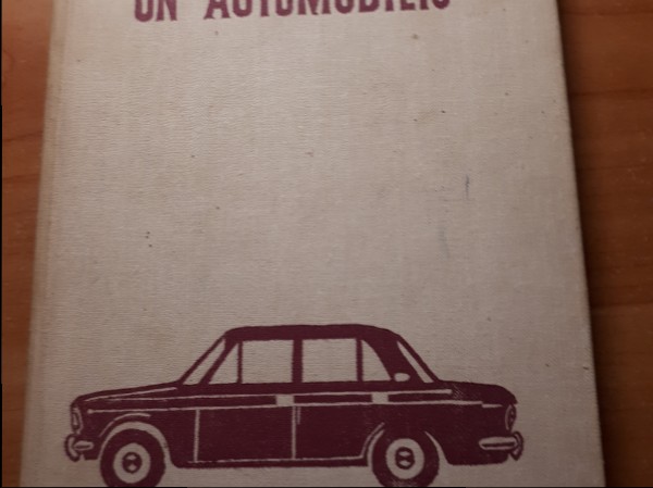 Soferis amatieris un automobilis