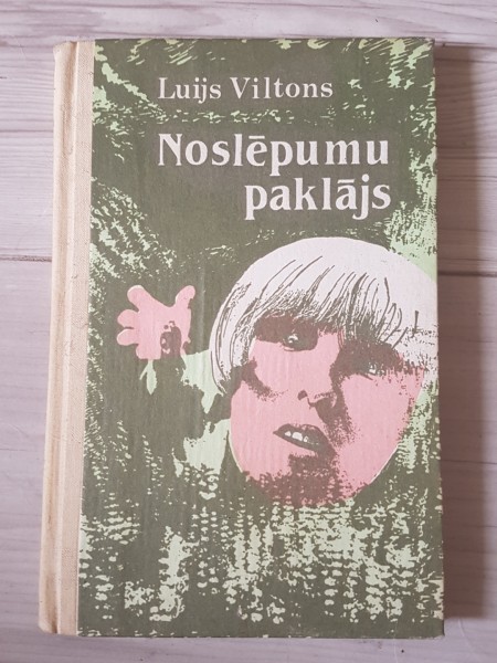 Noslēpumu paklājs