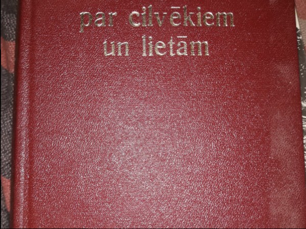 Grāmata par cilvēkiem un lietām