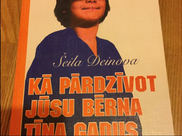 Kā pārdzīvot jūsu bērna tīņa vecumu