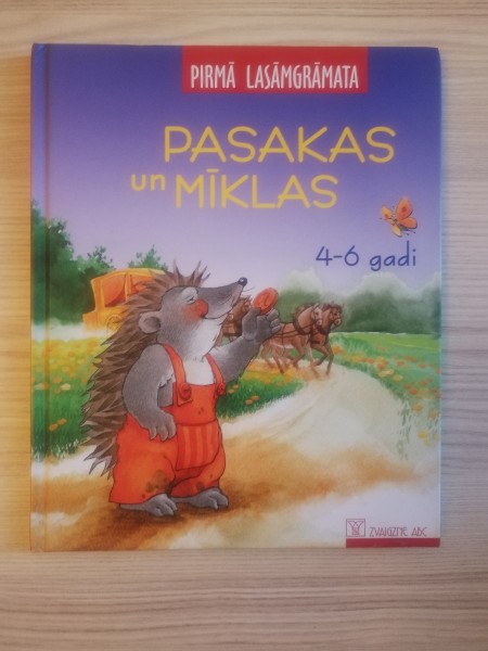 Pasakas un mīklas