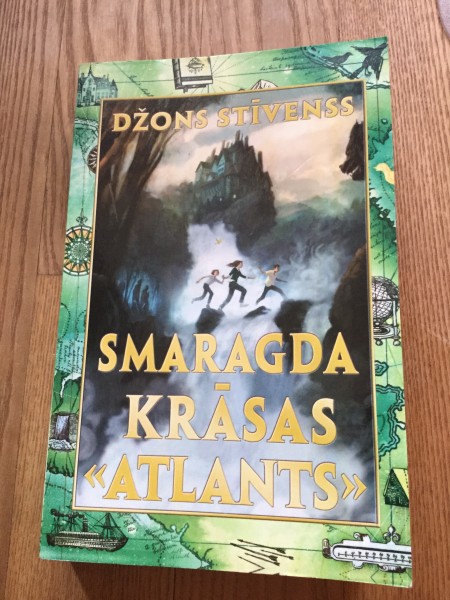 Smaragda krāsas “Atlants”