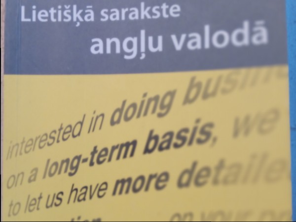 Lietišķā sarakste angļu valodā