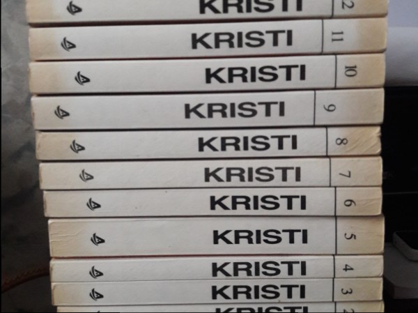 Agata Kristi romāni 1-12