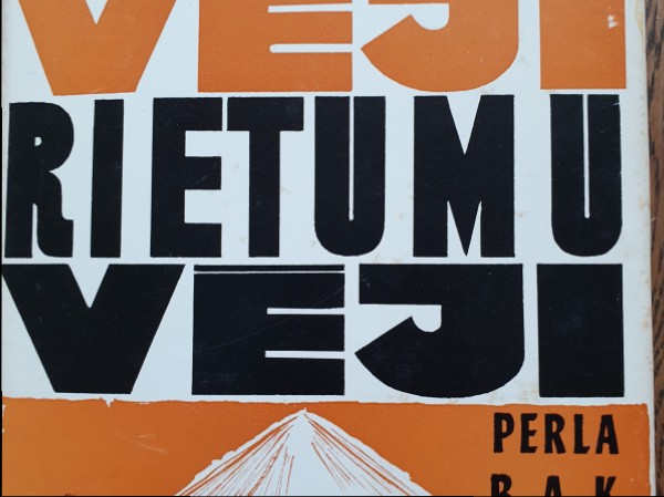 Austrumu vēji, rietumu vēji