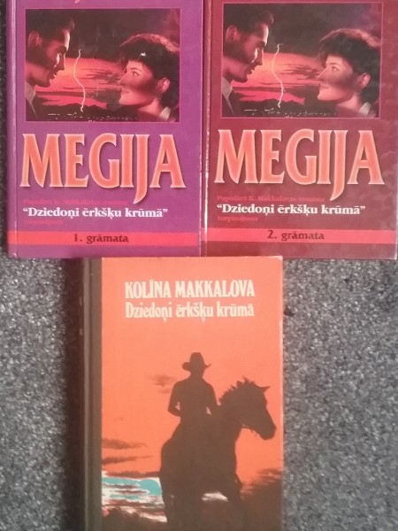 Dziedoņi ērkšķu krūmā . Megija 1,2 grāmata