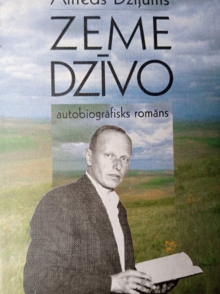Zeme dzīvo