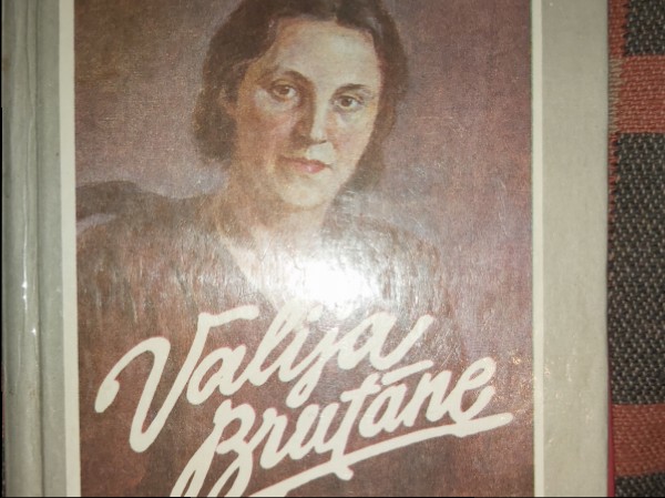 Un tikai solījums - dzīve