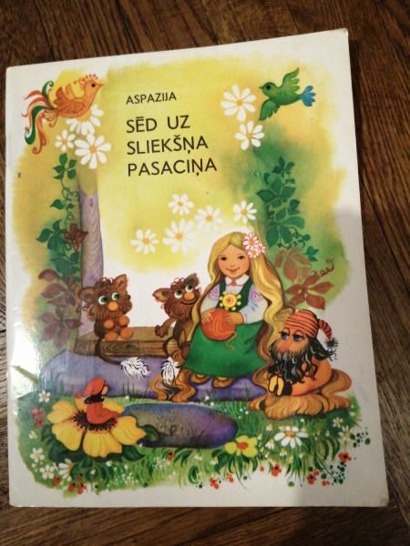 Sēž uz sliekšņa pasaciņa 