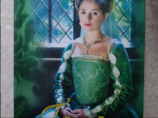 Trīs māsas, trīs karalienes