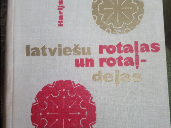 Latviešu rotaļas un rotaļdejas