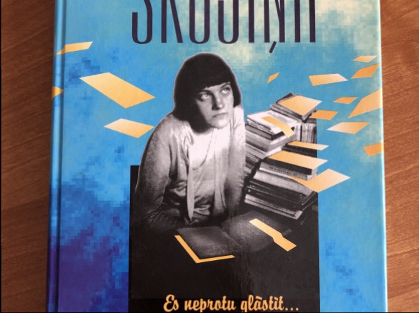 Es neprotu glāstīt...