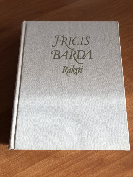 Dziesmas un lūgšanas dzīvības kokam