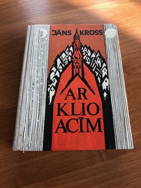 Ar Klio acīm