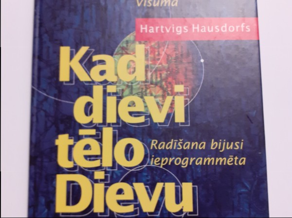 Kad dievi tēlo Dievu