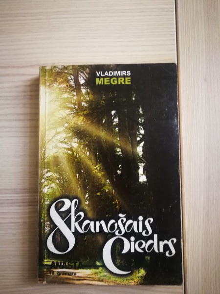 Skanošais ciedrs Anasta