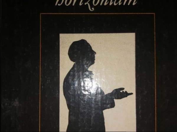 Ar skatienu pāri horizontam