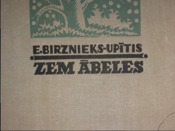 Zem ābeles