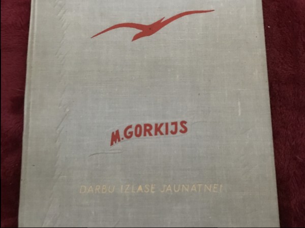 Darbu izlase jaunatnei