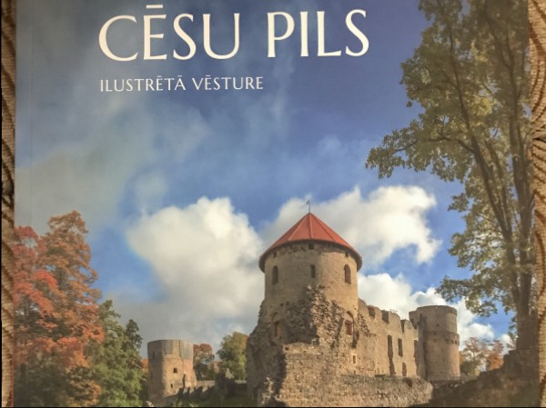 Cēsu pils ilustrētā vēsture