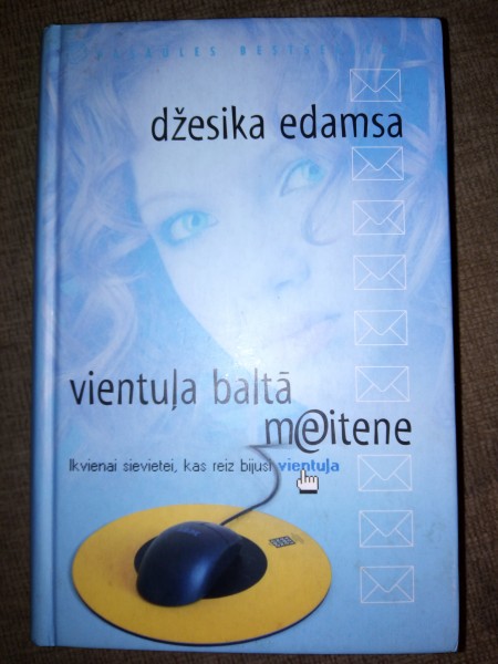 Vientuļa baltā meitene
