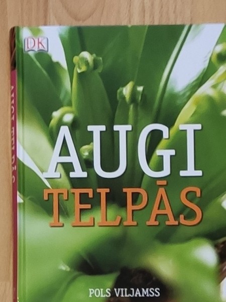 Augi telpās