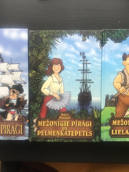 Mežonīgie pīrāgi