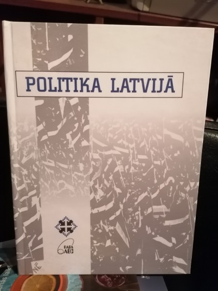 Politika Latvijā