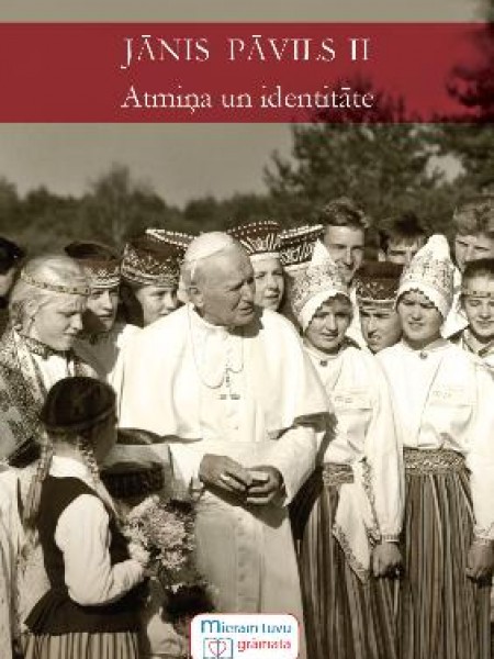 Atmiņa un identitāte