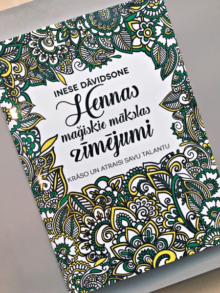 Hennas maģiskie zīmējumi