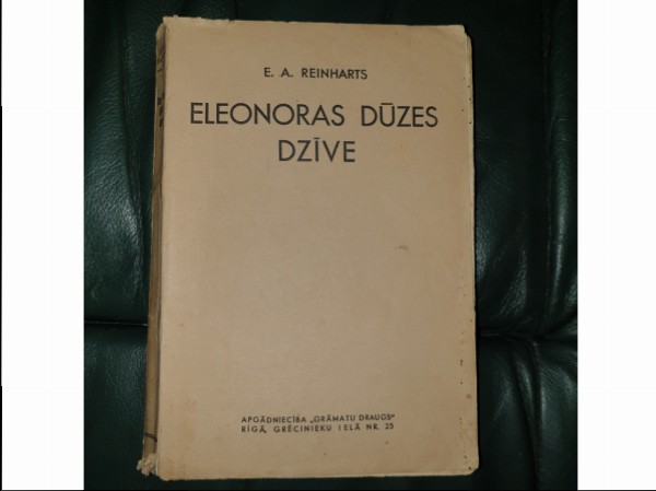 Eleonoras Dūzes dzīve