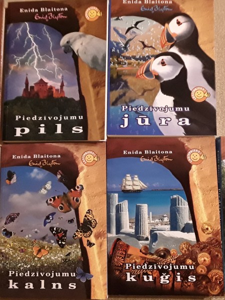 Piedzīvojumu sala/Piedzīvojumu jūra/Piedzīvojumu pils/Piedzīvojumu kuģis/Piedzīvojumu kalns/Piedzīvo