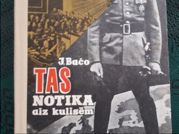 Tas notika aiz kulisēm