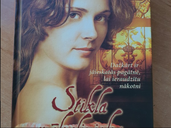 Stikla mākslinieka meita