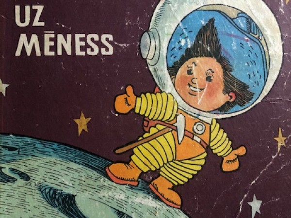 Nezinītis uz mēness