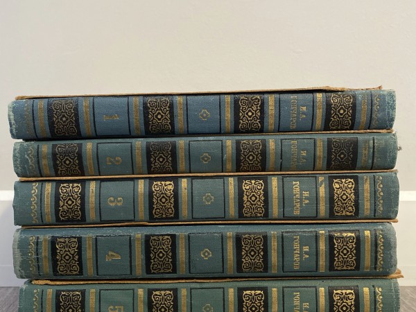 Собрание сочинений в шести томах