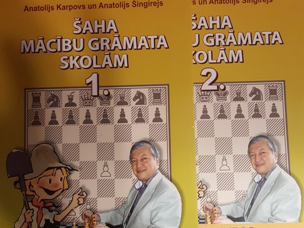 Šaha mācību grāmata skolām 1. un 2.daļa