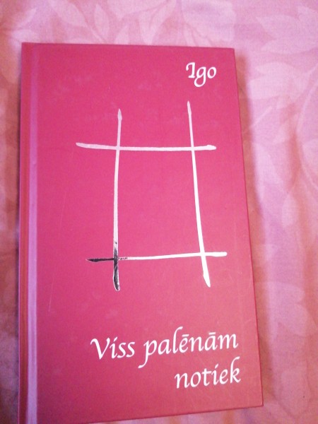 Viss palēnām notiek