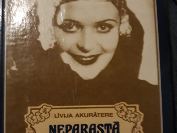NEPARASTÀ AKTRISE