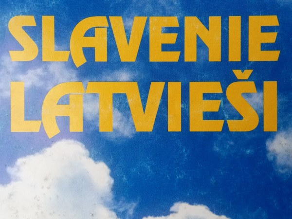 Slavenie latvieši