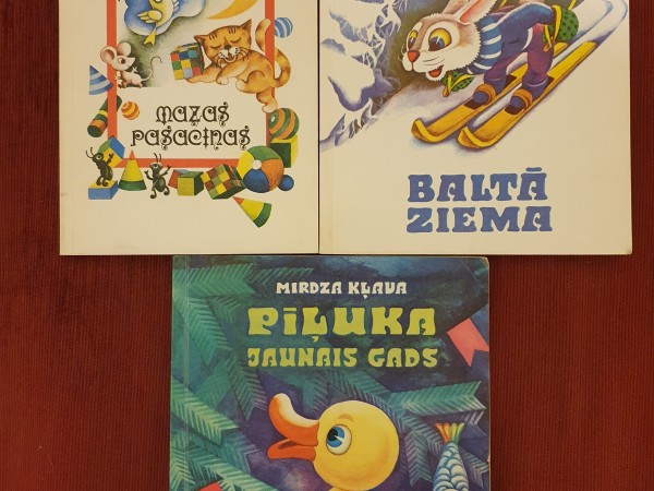 Mazas pasaciņas/ Pīļuka jaunais gads/Balta zirma