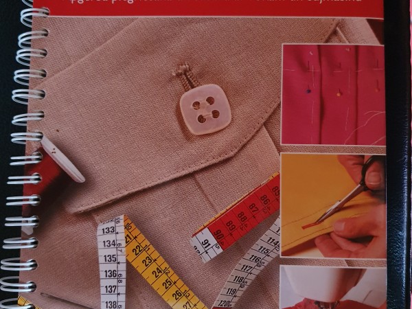 Šūšana. Apģērba piegriešana un šūšana ar rokām un šujmašīnu