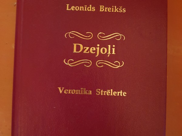 Dzejoļi