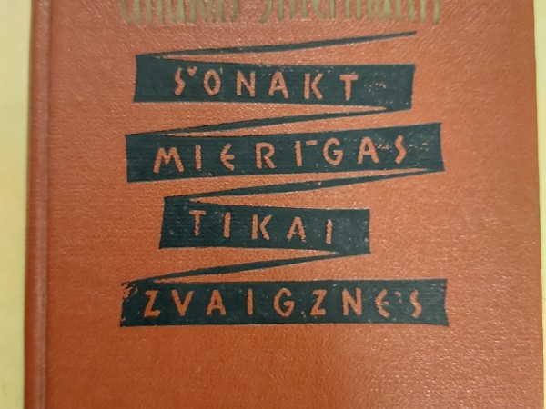 Šonakt mierīgas tikai zvaigznes