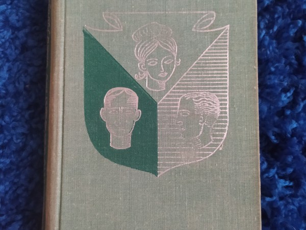 Tīra sieviete patiesīgi aprakstīta