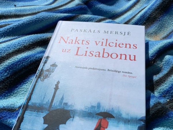 Nakts vilciens uz Lisabonu