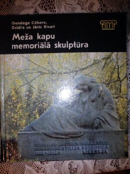 mežu kapu memoriālā skulptūra