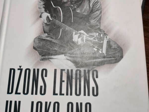 Džons Lenons un Joko Ono. Divi dumpinieki - viena leģenda